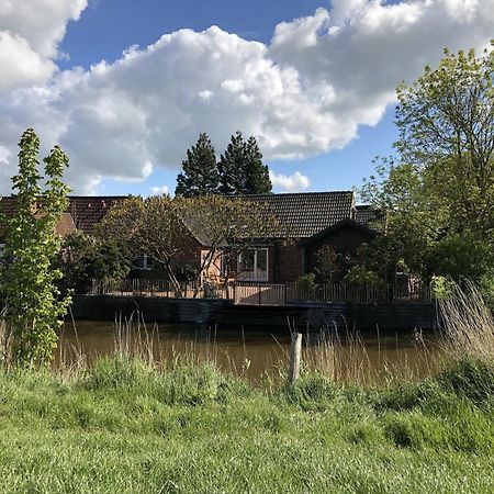 Haus "Am Kanal" Villa Krummhoern Luaran gambar